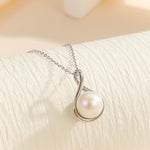 Load image into Gallery viewer, AAA+ Quality Freshwater Hope Pearl Pendant Necklace